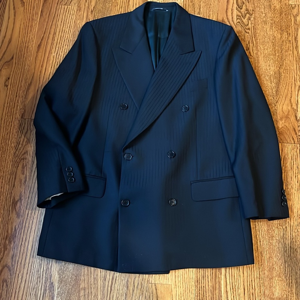 Men’s navy suit SanRemo  great condition  chest 42